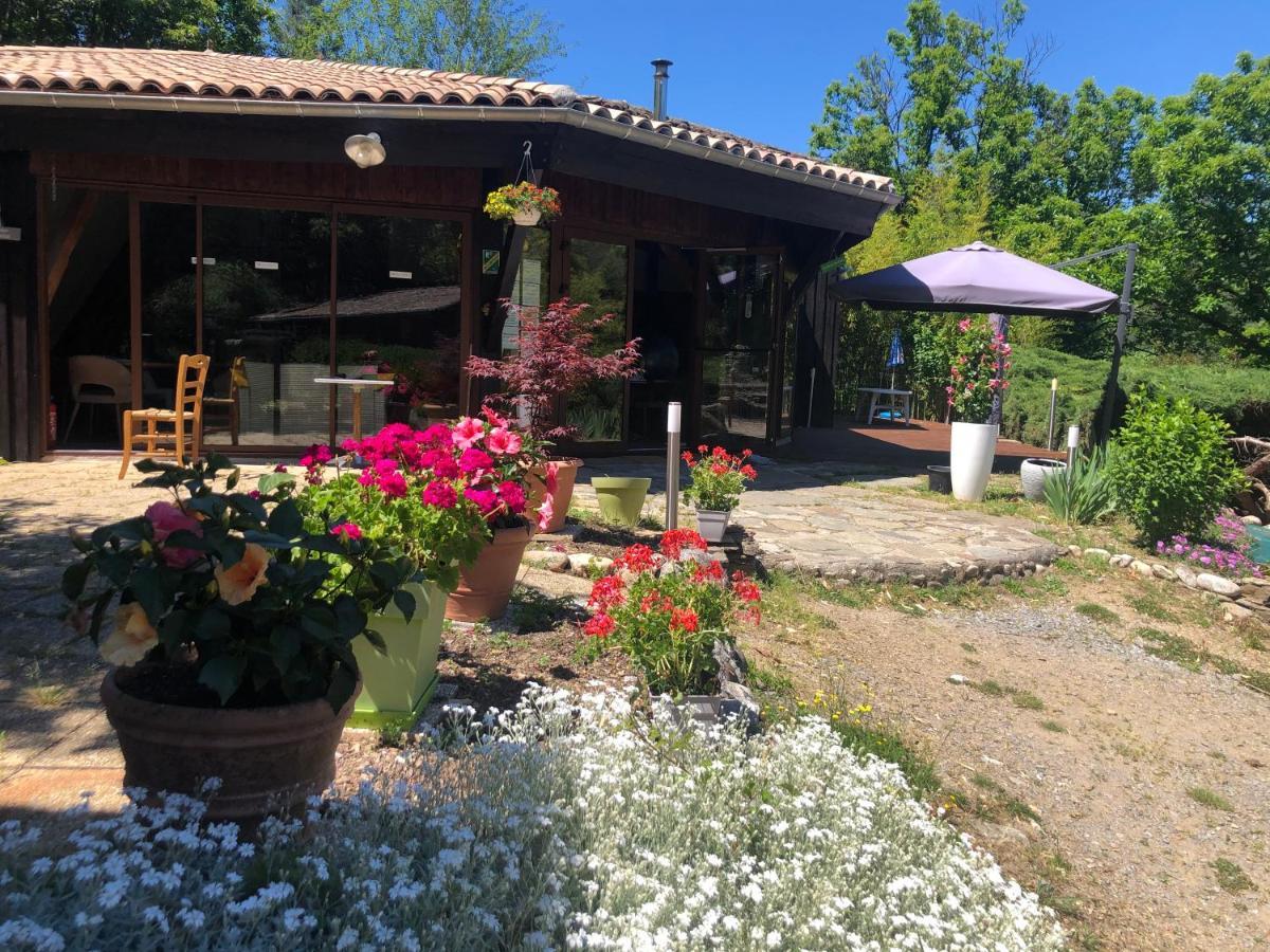 Hotel Le Sentier des Arches Beaumont  Exterior foto